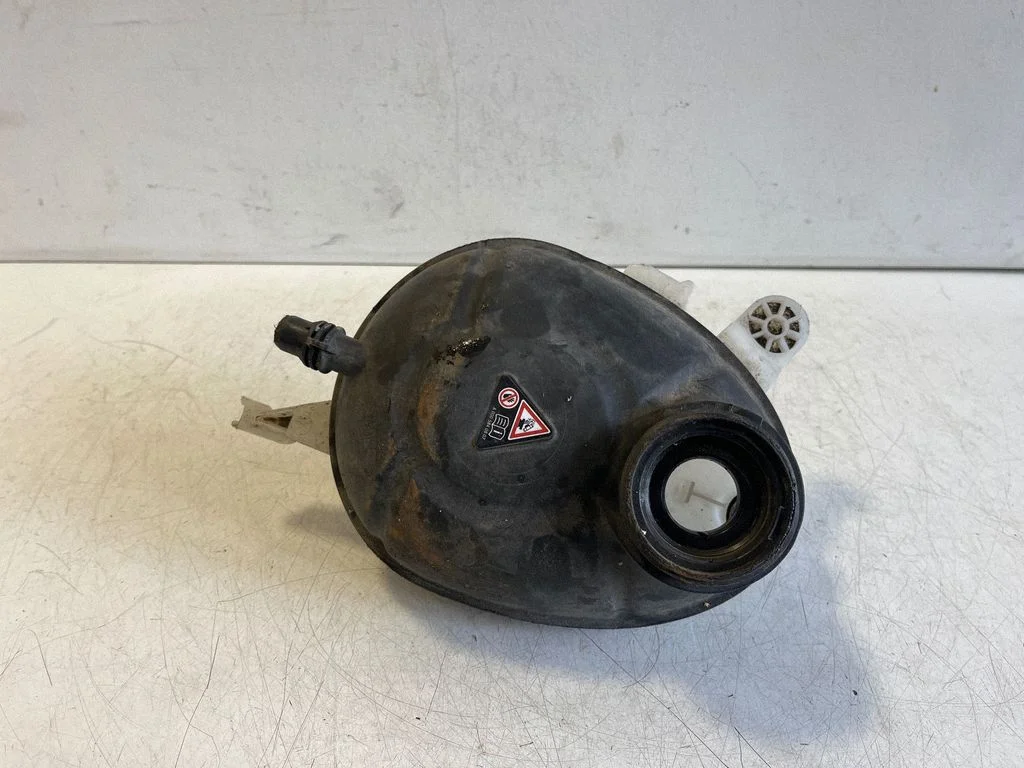 Coolant expansion tank/reservoir A2055000049