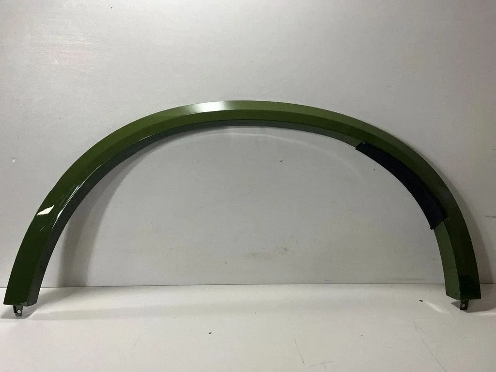 Esimese rattakaare iluliist – BMW X5M G05 F95 (2019-)