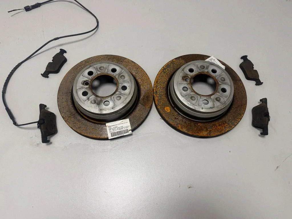 Front brake disc – BMW 3 Series GT F34 (2013-2017)