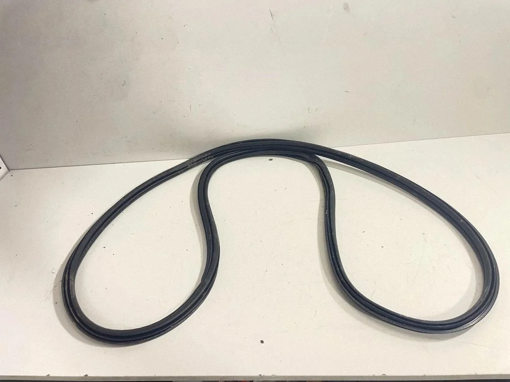 Loading door rubber seal (on body) 9854894 – BMW X7 G07 (2018-)