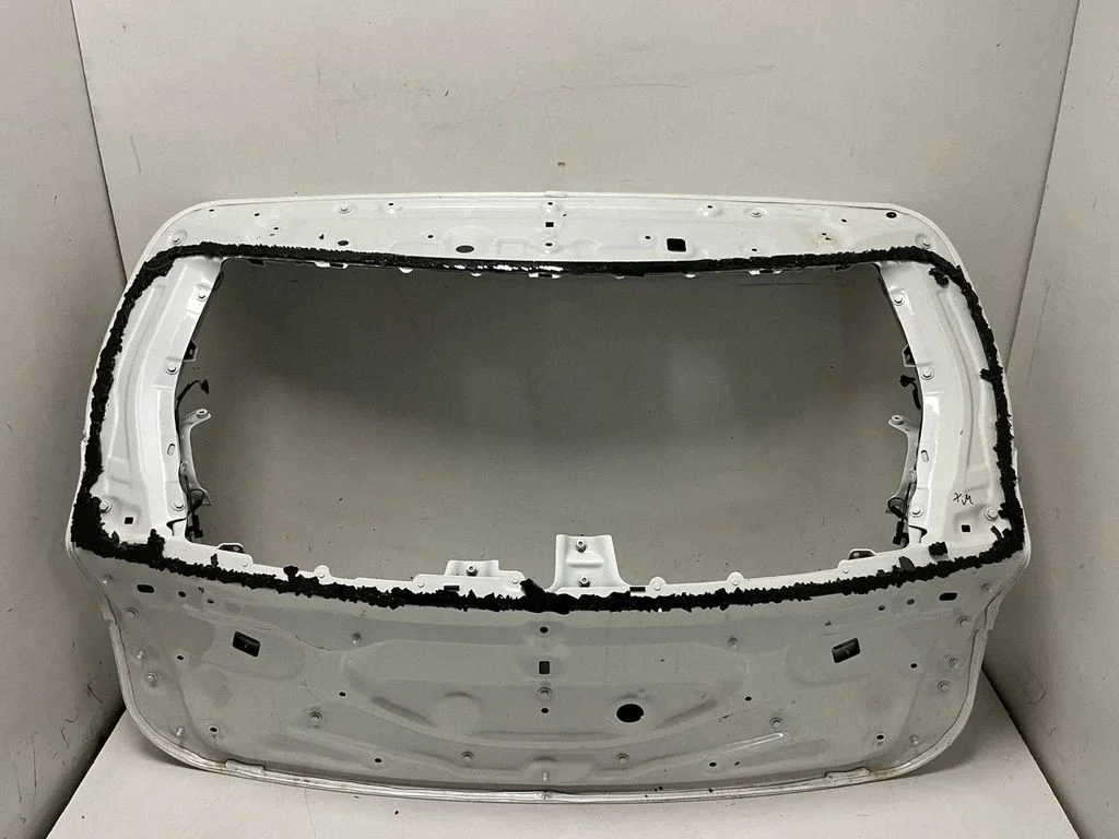 Aizmugurējais vāks (bagāžnieka) – BMW XM (2022-)