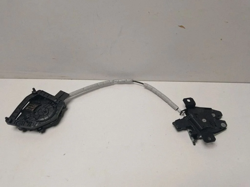 Tailgate/trunk/boot lock/catch/latch 7475462