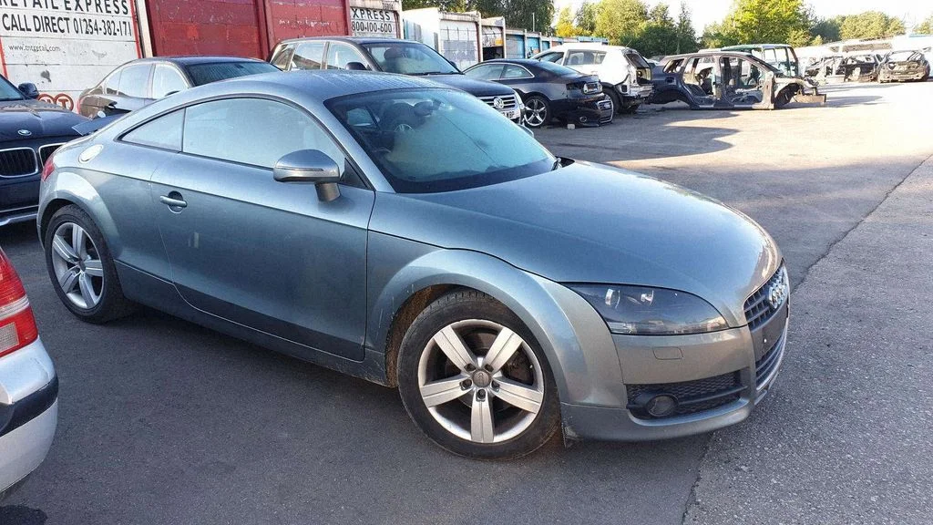 Audi TT, TTS