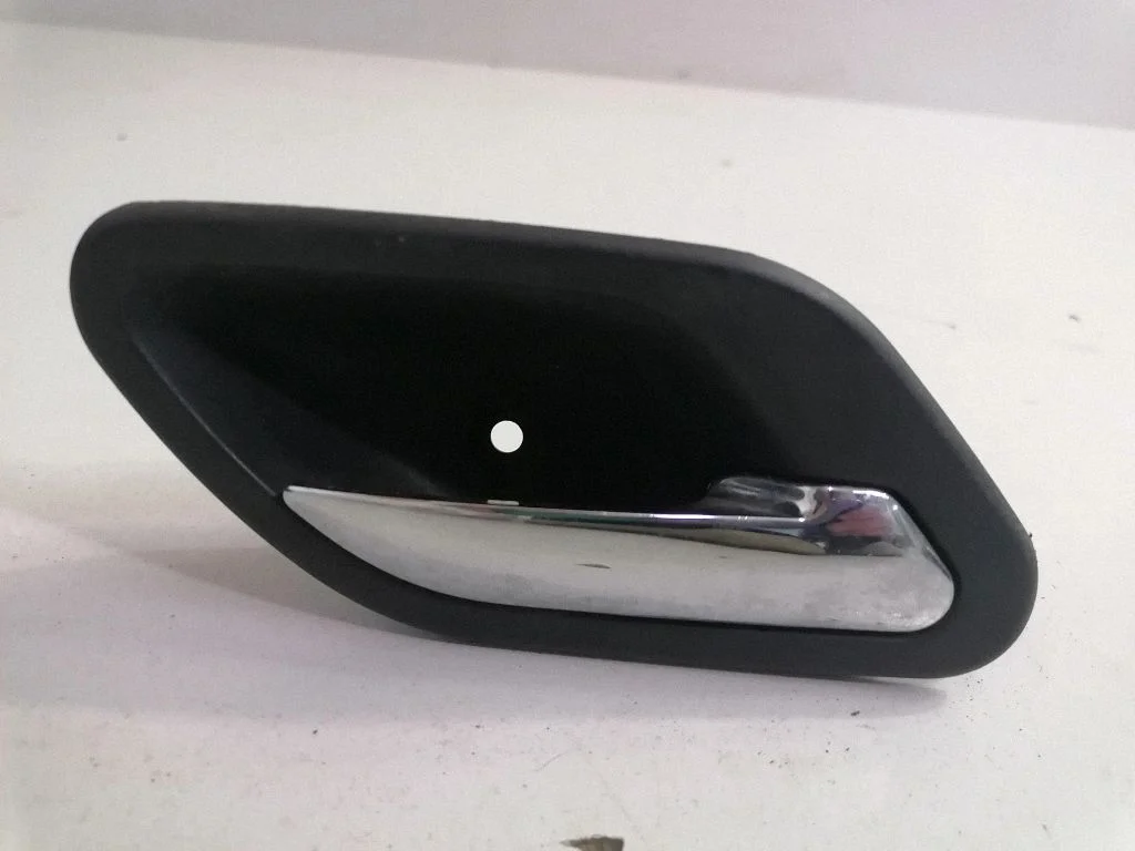 Front door interior handle