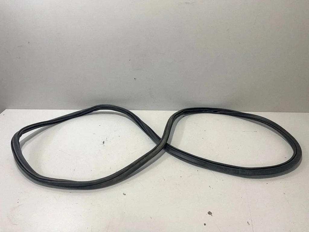 Front door rubber seal 7428678 – BMW X7 G07 (2018-)
