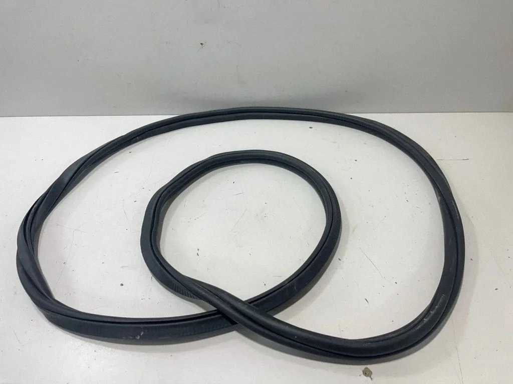 Front door rubber seal 7428678 – BMW X7 G07 (2018-)