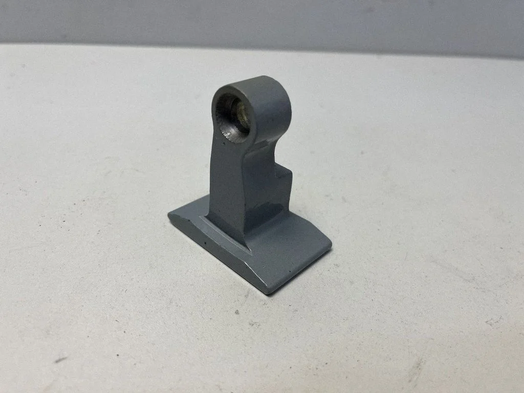 Rear door upper hinge 7246062