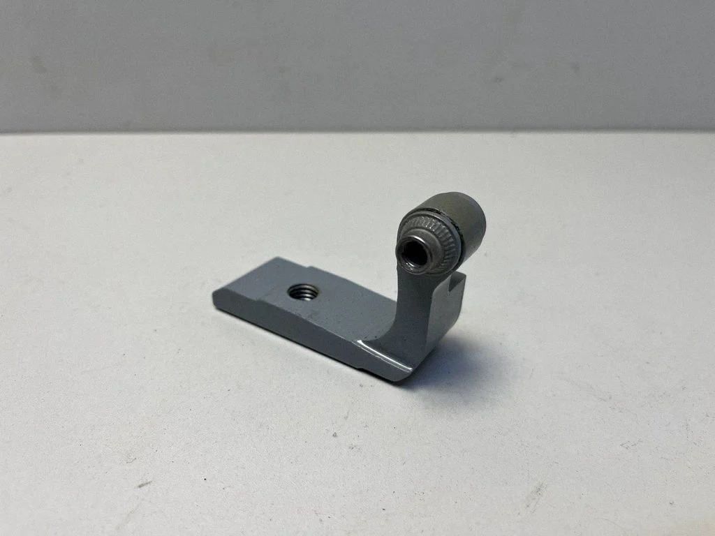 Rear door upper hinge 7246064