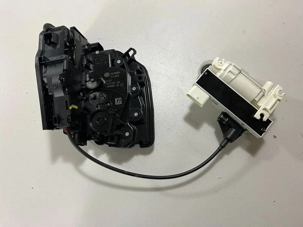Rear door lock 7477704 – BMW X7 G07 (2018-)