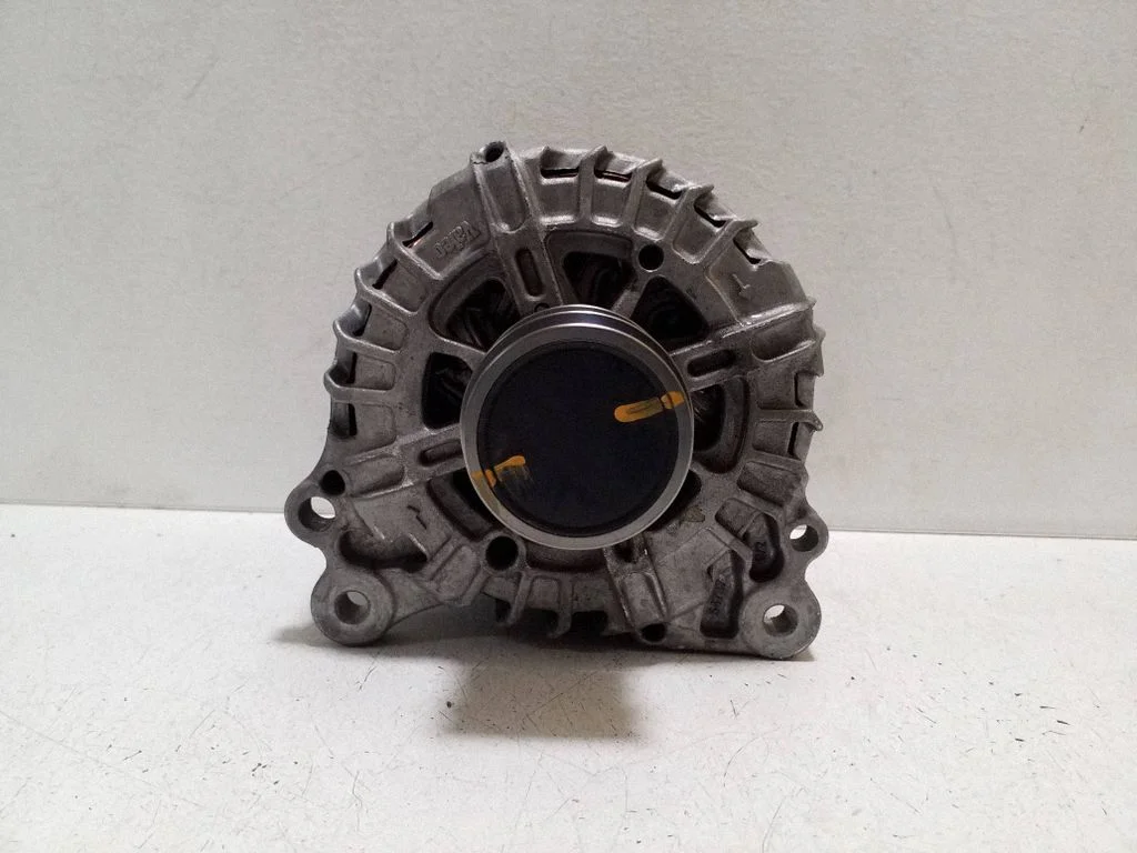 Generator/alternator 05E903026K