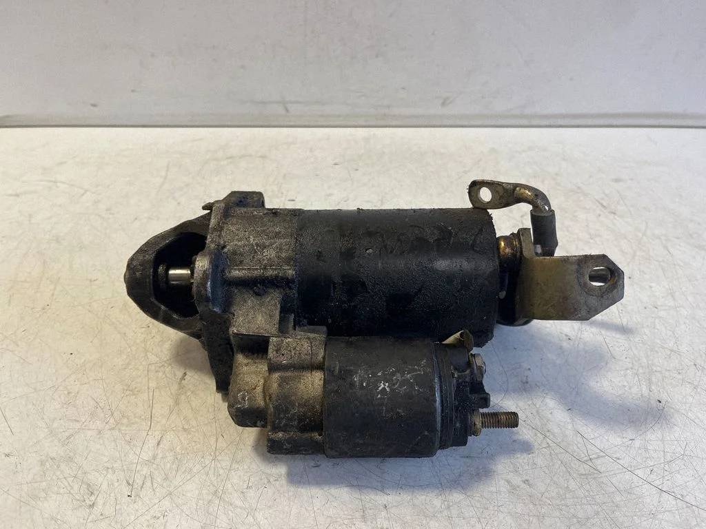 Starter 06B911023