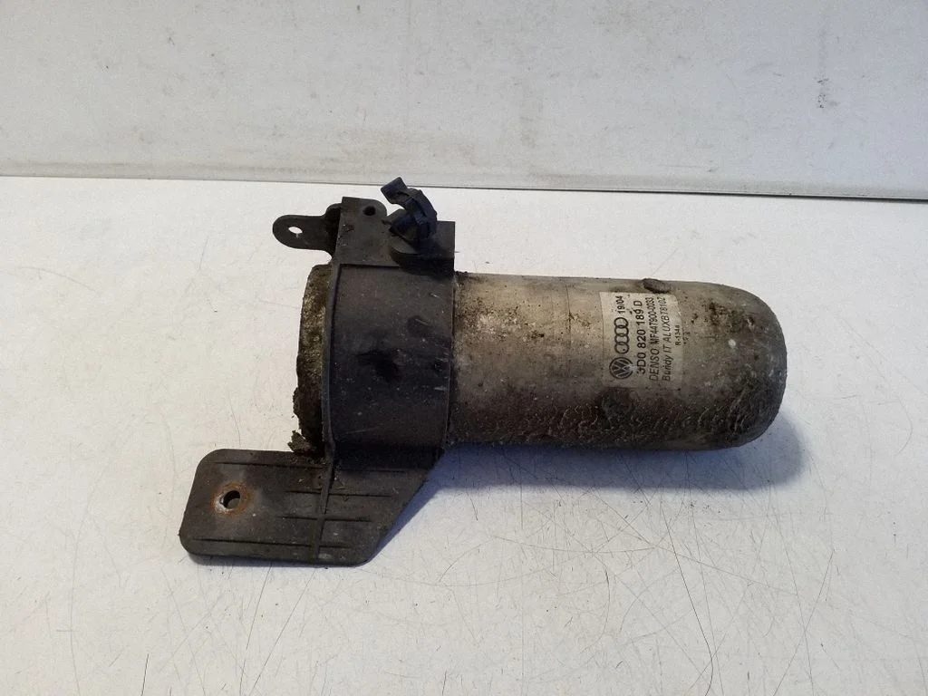 Air conditioning (A/C) air dryer 3D0820189D