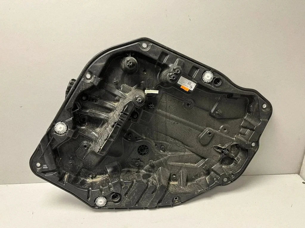 El. loga pacēlāja mehānisma komplekts – BMW X5 G05 (2018-)