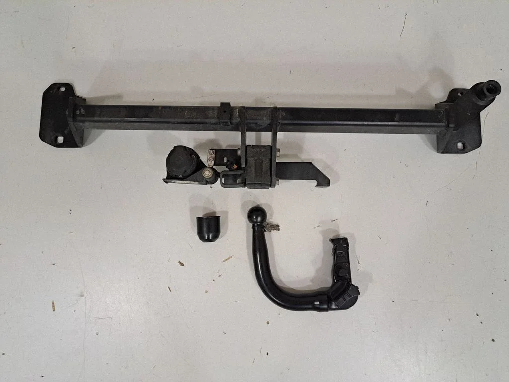 Tow bar set – BMW 2 Series F45 (2014-2021)