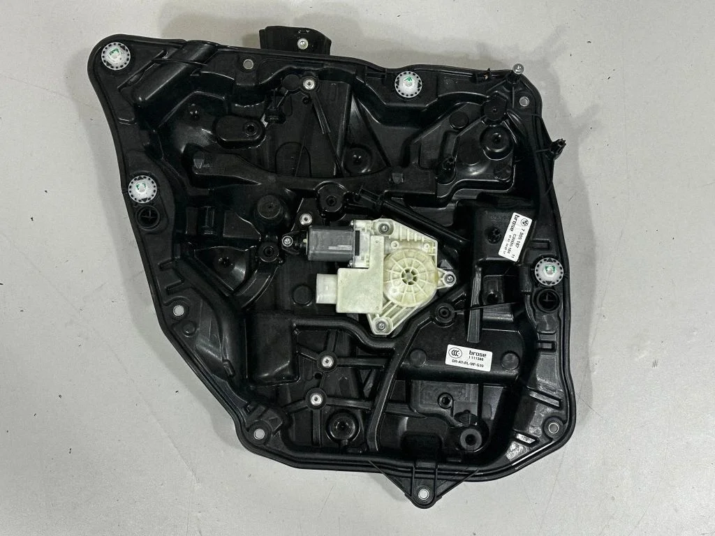 Tagaukse elektriline aknatõstuk mootoriga – BMW 5-seeria G30 G31 G38 (2016-)