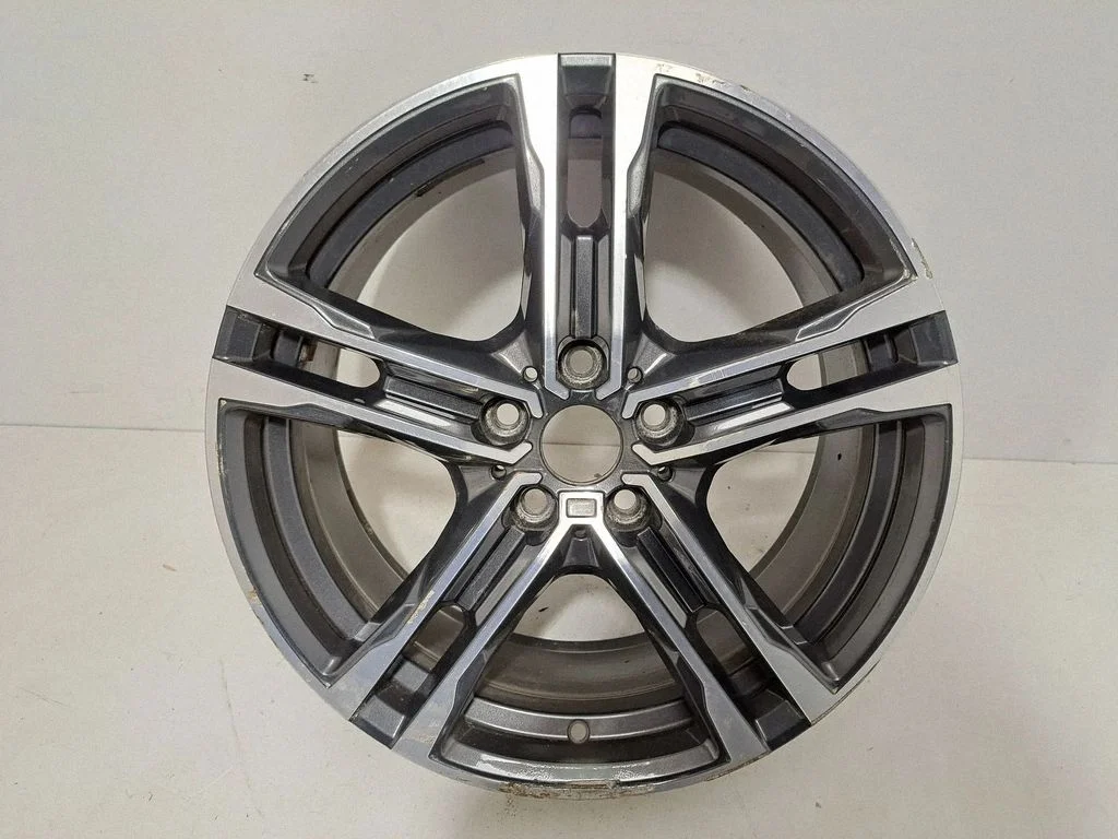 R18 alloy rim – BMW 1 Series F40 (2019-2023)