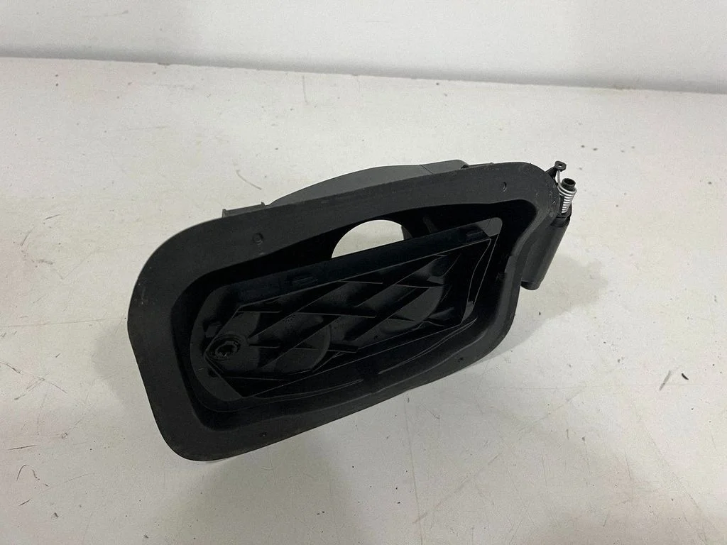 Fuel tank cap 7458867 – BMW X1 F48 F49 (2015-2022)
