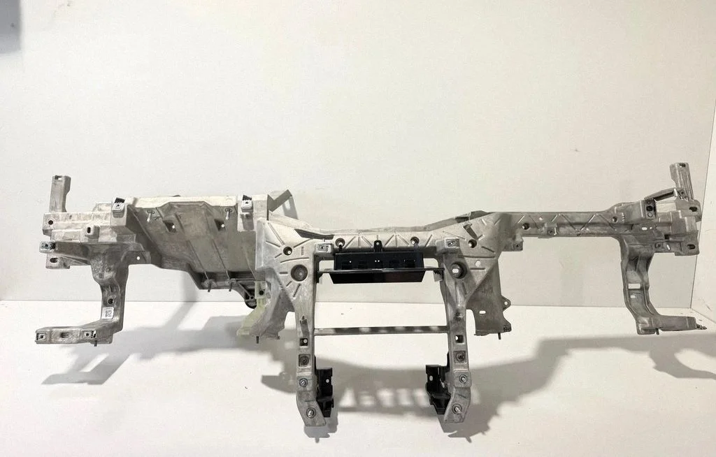 Armatuurlaua ristraam – BMW X6 G06 (2019-)