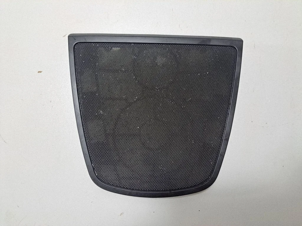 Dash center speaker trim cover 9259365