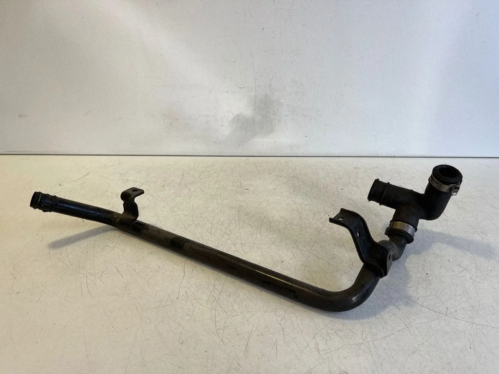 Coolant pipe/hose 06B103213K – Volkswagen Passat B5.5 (2001-2005)