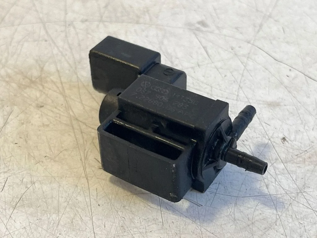 Zawór elektromagnetyczny turbo 037906283C