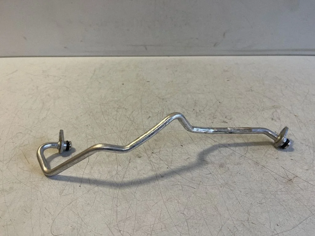 Turbo turbocharger oiling pipe/hose 05C145140E