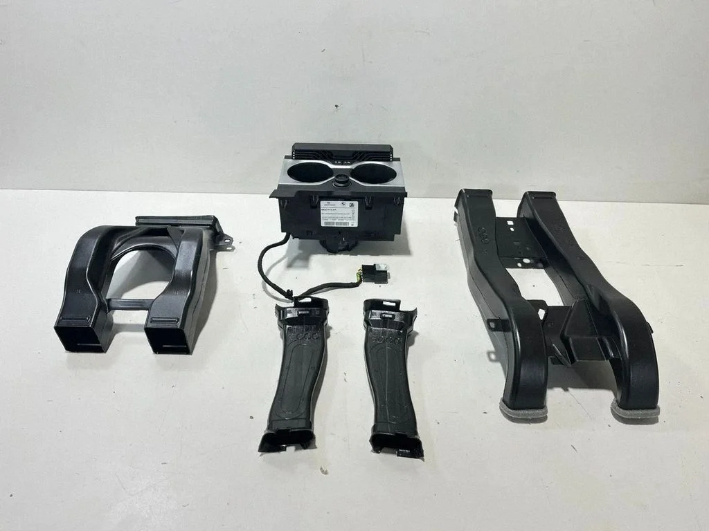 Cup holder – BMW X6 G06 (2019-)