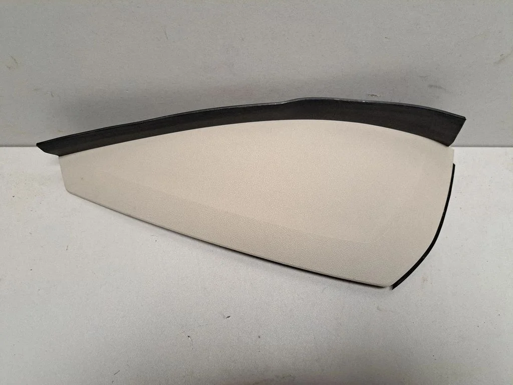 Dashboard side end trim 9483023 – BMW X7 G07 (2018-)