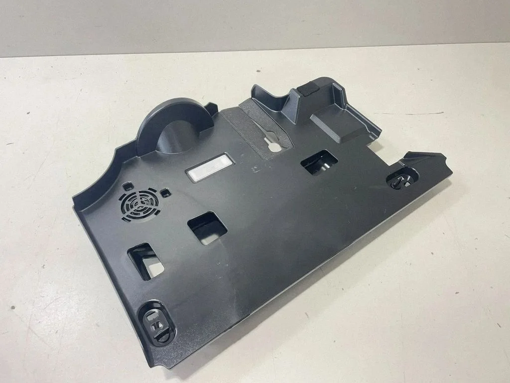 Dashboard lower bottom trim panel – BMW X6 G06 (2019-)