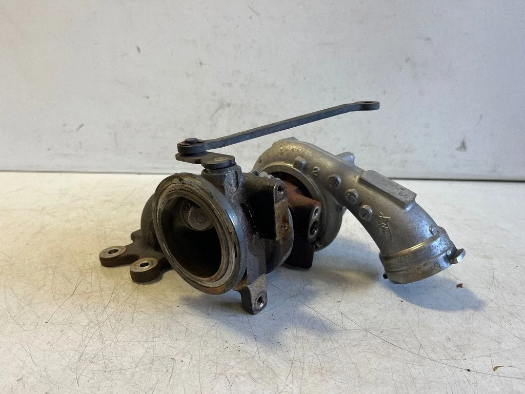 Turbo 05E145701K