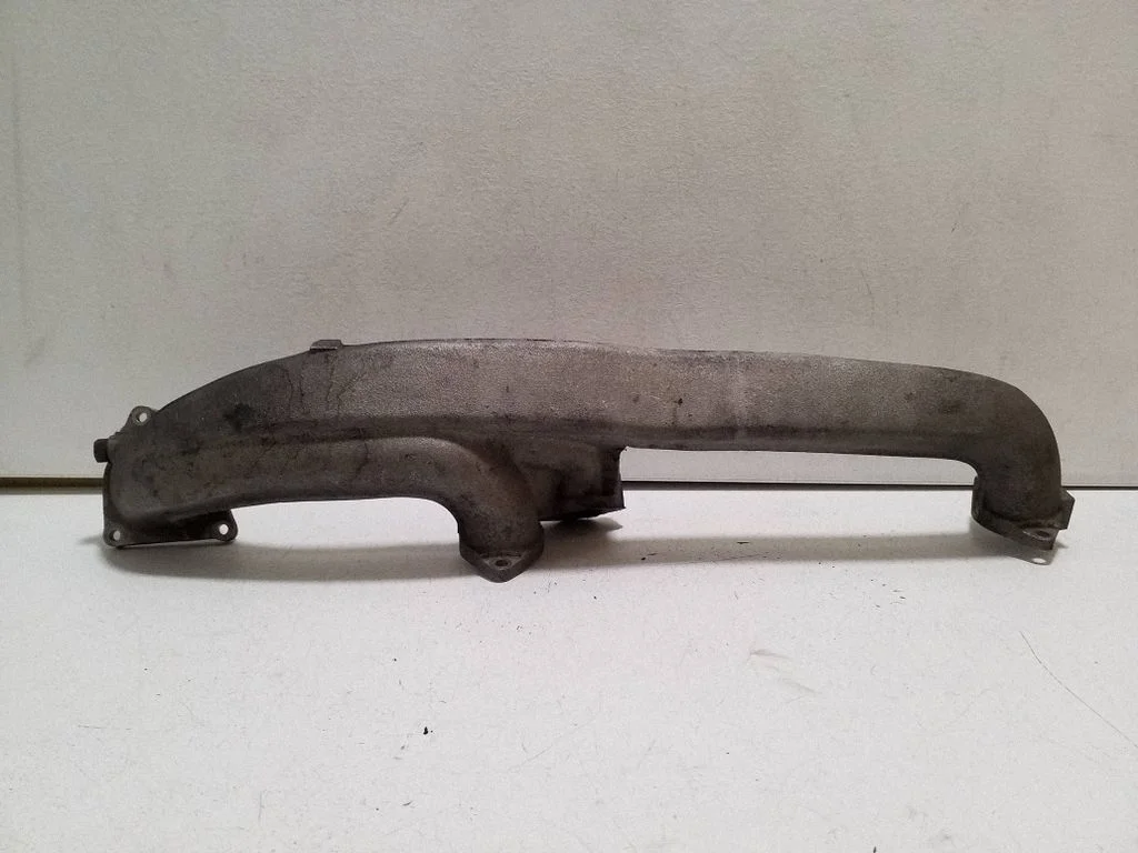 Intake manifold 059145762A – Volkswagen Passat B5.5 (2001-2005)