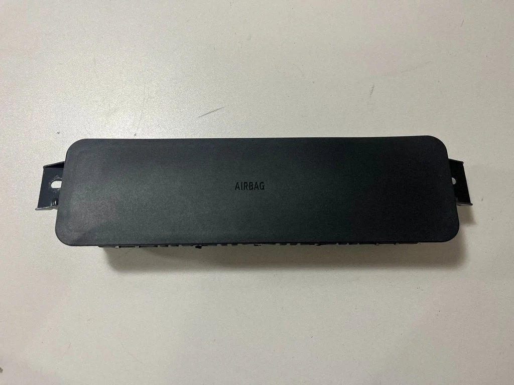 Knee airbag – BMW X5M G05 F95 (2019-)