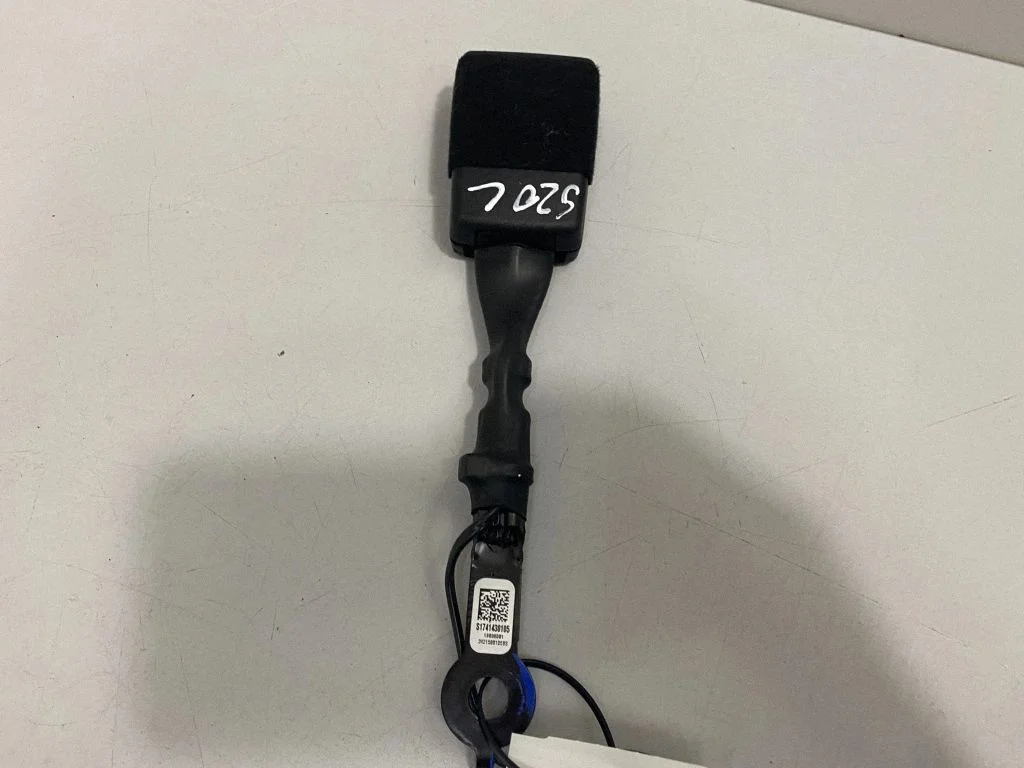 Front seatbelt buckle – BMW 3 Series G20 G21 (2019-)