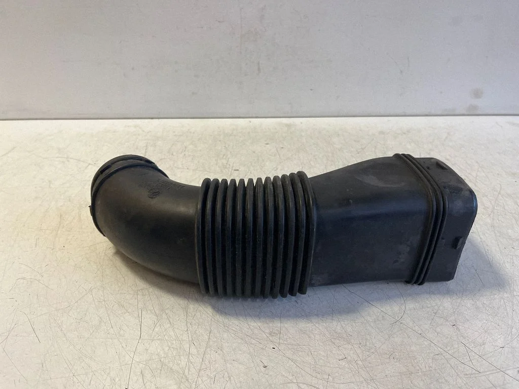 Air intake duct part 3032681