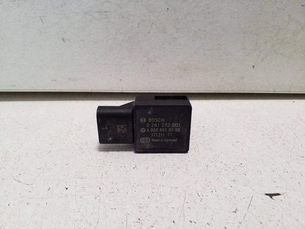 Air pressure sensor 0261232001