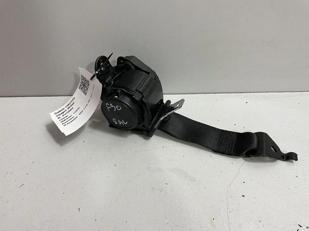 Middle seatbelt (rear) – BMW 3 Series F30 F35 F31 (2012-2018)