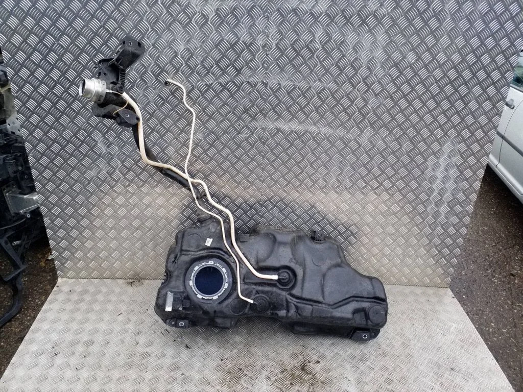 Fuel tank 2Q0201021LN