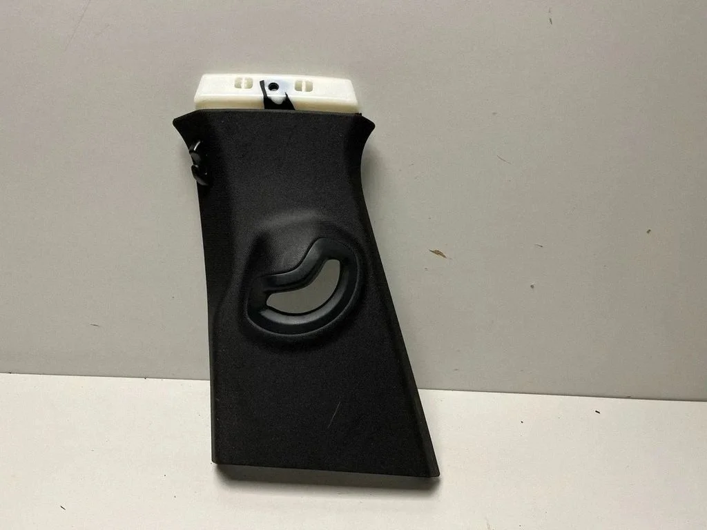 (B) pillar trim (bottom) 5A0C841