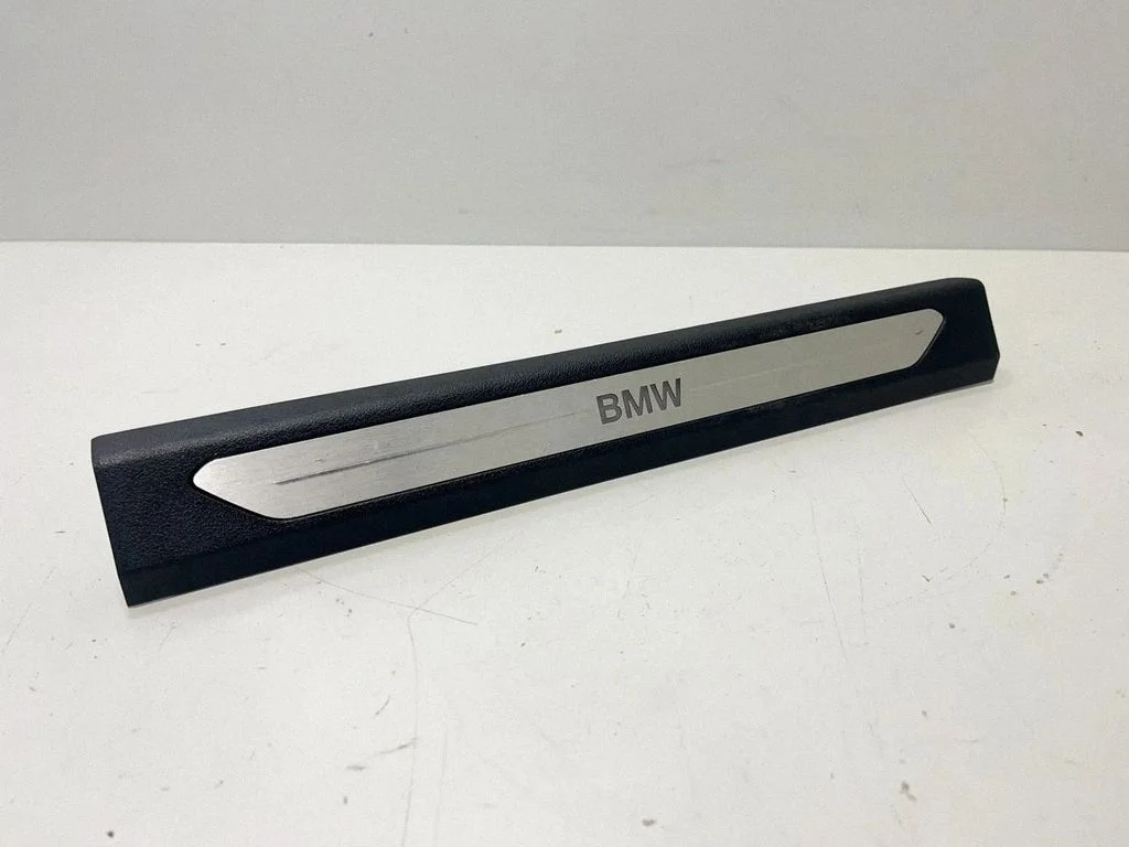 Front sill trim cover 7434239 – BMW X7 G07 (2018-)