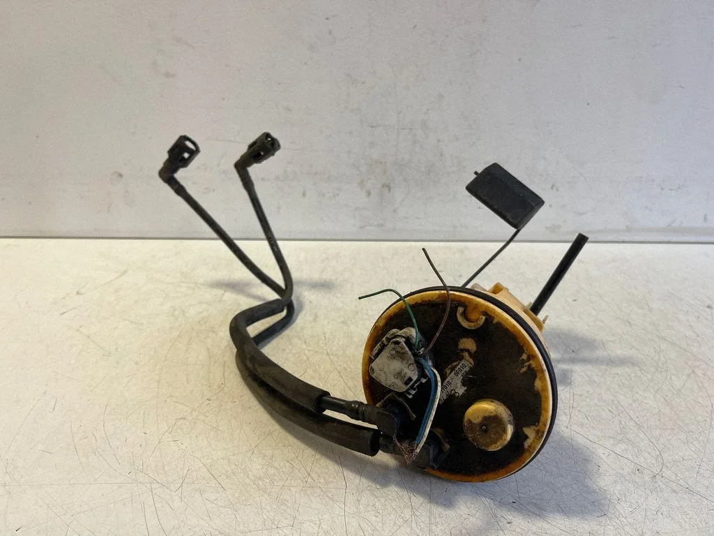 Kütusepump (paagis) – Toyota Corolla Verso E121 (2004-2007)
