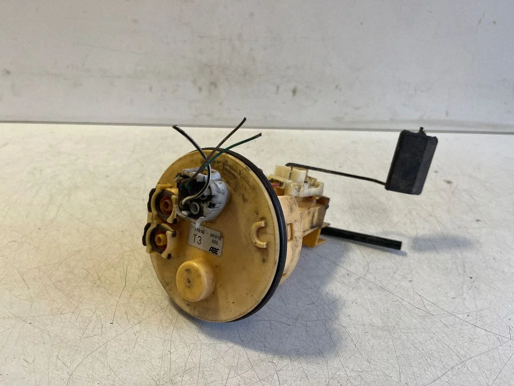 Kütusepump (paagis) – Toyota Corolla Verso E121 (2004-2007)