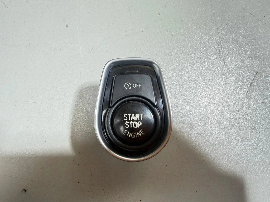 Przycisk start/stop silnika 9250734