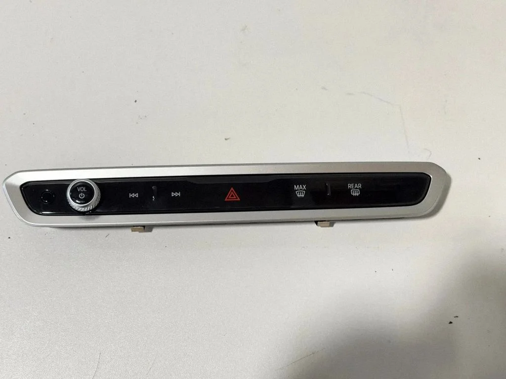 Skaļuma regulēšanas slēdzis 5A64198