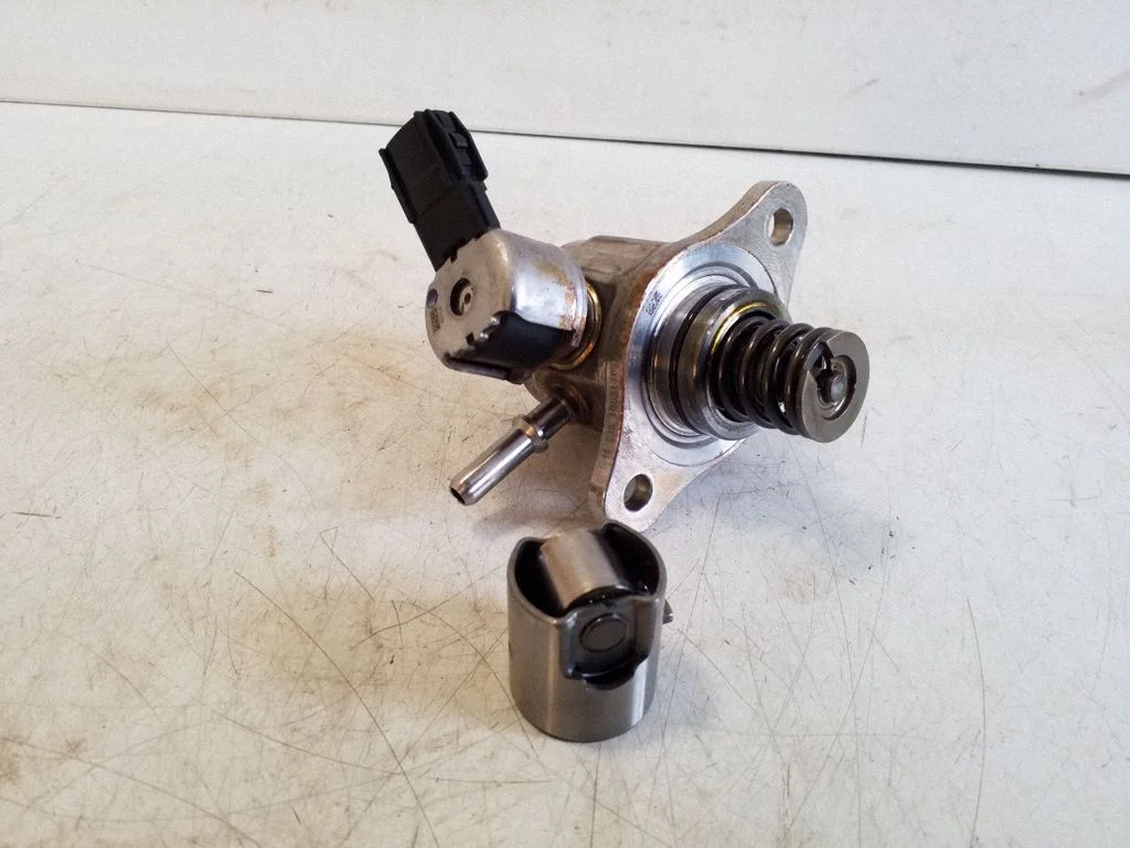 Fuel injection high pressure pump 23101F2010