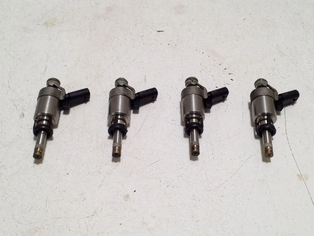 Fuel injectors set 026150001A