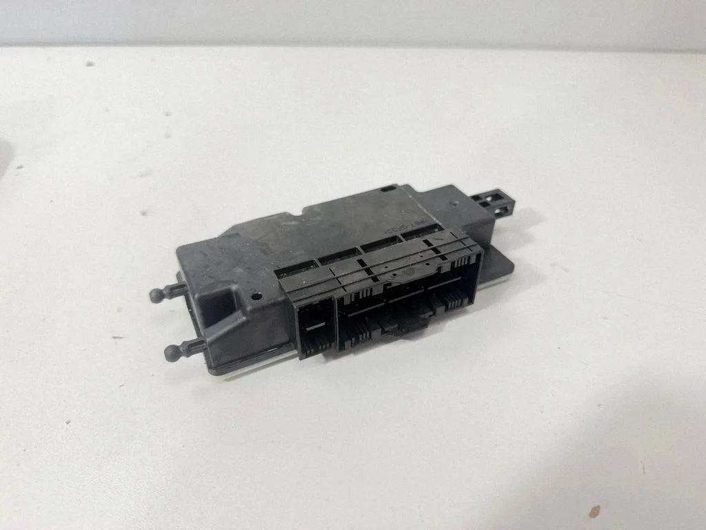 Drošības spilvenu vadības bloks 9350003