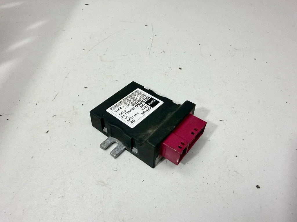 Degvielas sūkņa vadības bloks – BMW 4. sērija F32 F33 (2013-2020)
