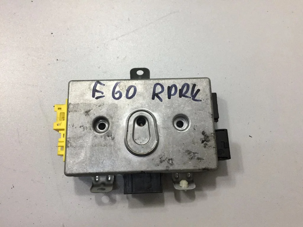 Door control unit/module – BMW 5 Series E60 E61 (2004-2010)