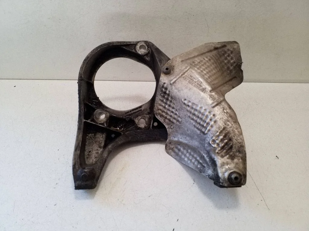 Engine mounting bracket – Porsche Macan (95B) (2014-2018)
