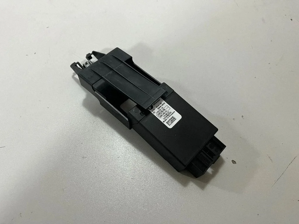 Stūres pastiprinātāja vadības bloks 9630188